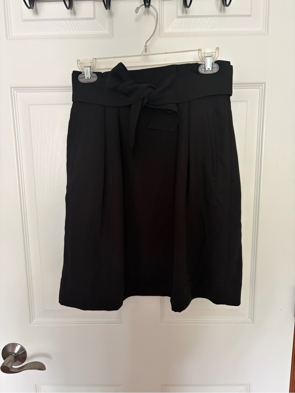 H&M Black Midi Skirt with Tie-Waist